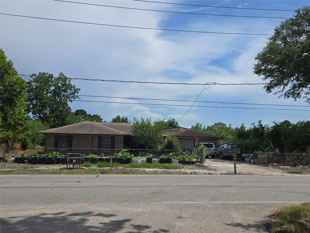 6713 Breen Drive, Houston, TX 77086 - Image #1