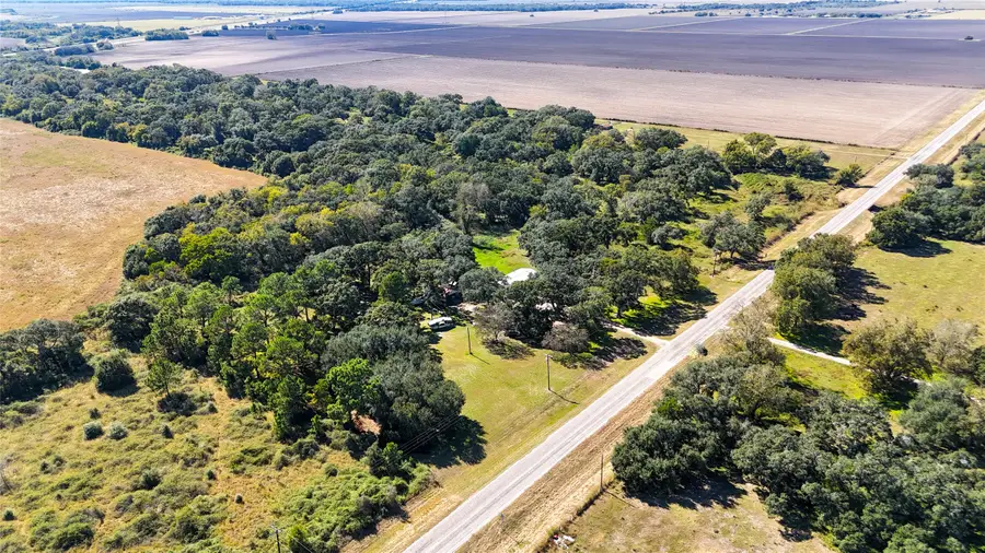 979 N Fm 647 Road, Louise, TX 77455 - Image #3