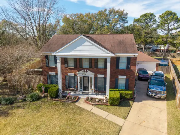 7415 Shangrila Lane, Houston, TX 77095