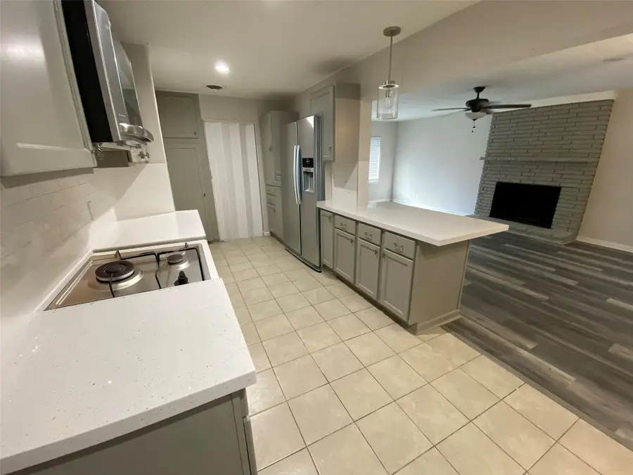 1021 Wimberly Street, Angleton, TX 77515 - Image #2