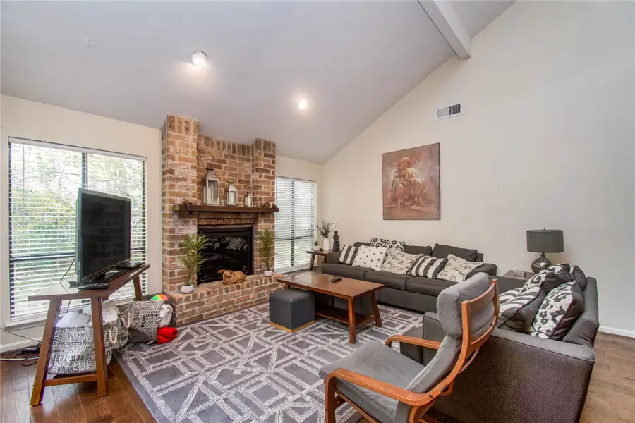 26 Memory Lane, The Woodlands, TX 77380 - #3
