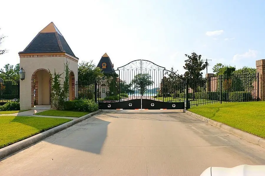 10923 Decatur Street, Willis, TX 77318 - #2