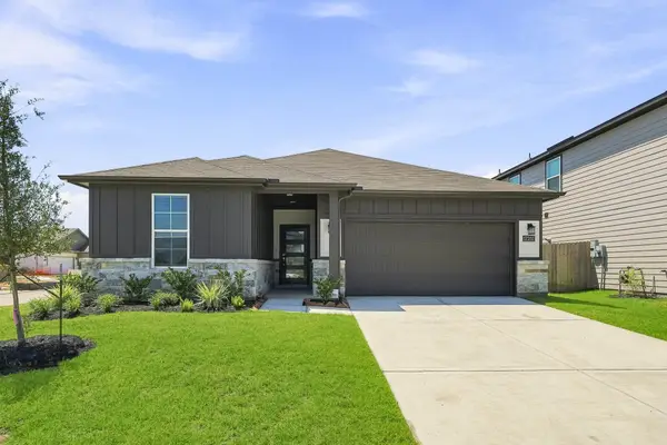 17207 White Peace Drive, Waller, TX 77484