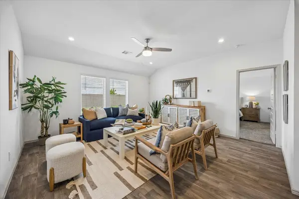 3505 Rockefeller Rd, Texas City, TX 77591