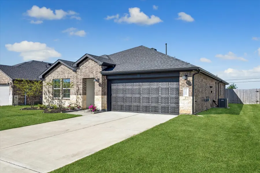 3505 Rockefeller Rd, Texas City, TX 77591 - #3