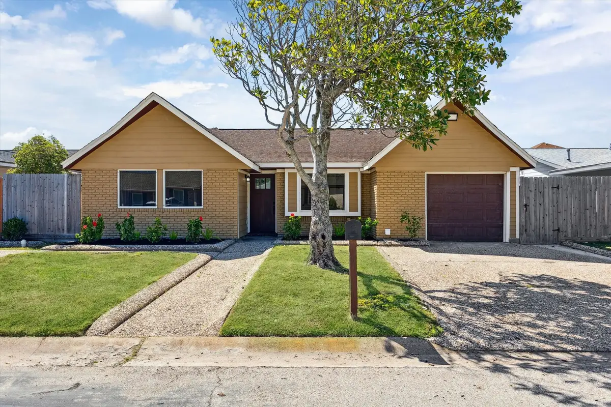 3411 80th Street, Galveston, TX 77551 - Image #1