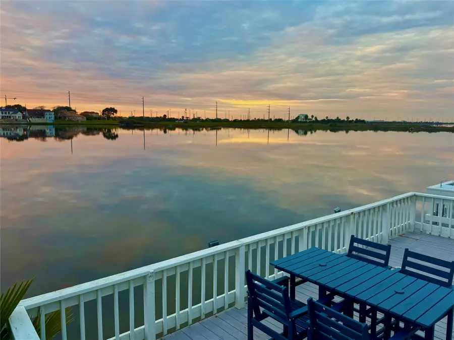 10429 Schaper Road, Galveston, TX 77554 - #2