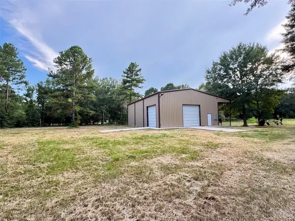 640 County Road 306, Cleveland, TX 77327