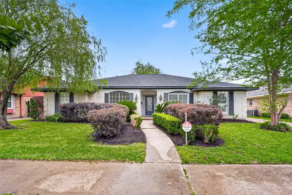 7615 Braesdale Lane, Houston, TX 77071