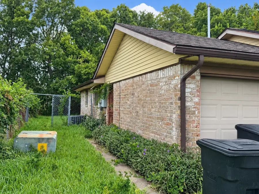 11738 Bay Cedar Drive, Houston, TX 77048 - #2