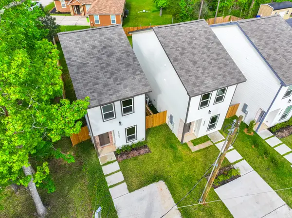 15301 Coaltown Road, Willis, TX 77378