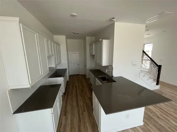 2207 Via Isa Lane, Houston, TX 77051