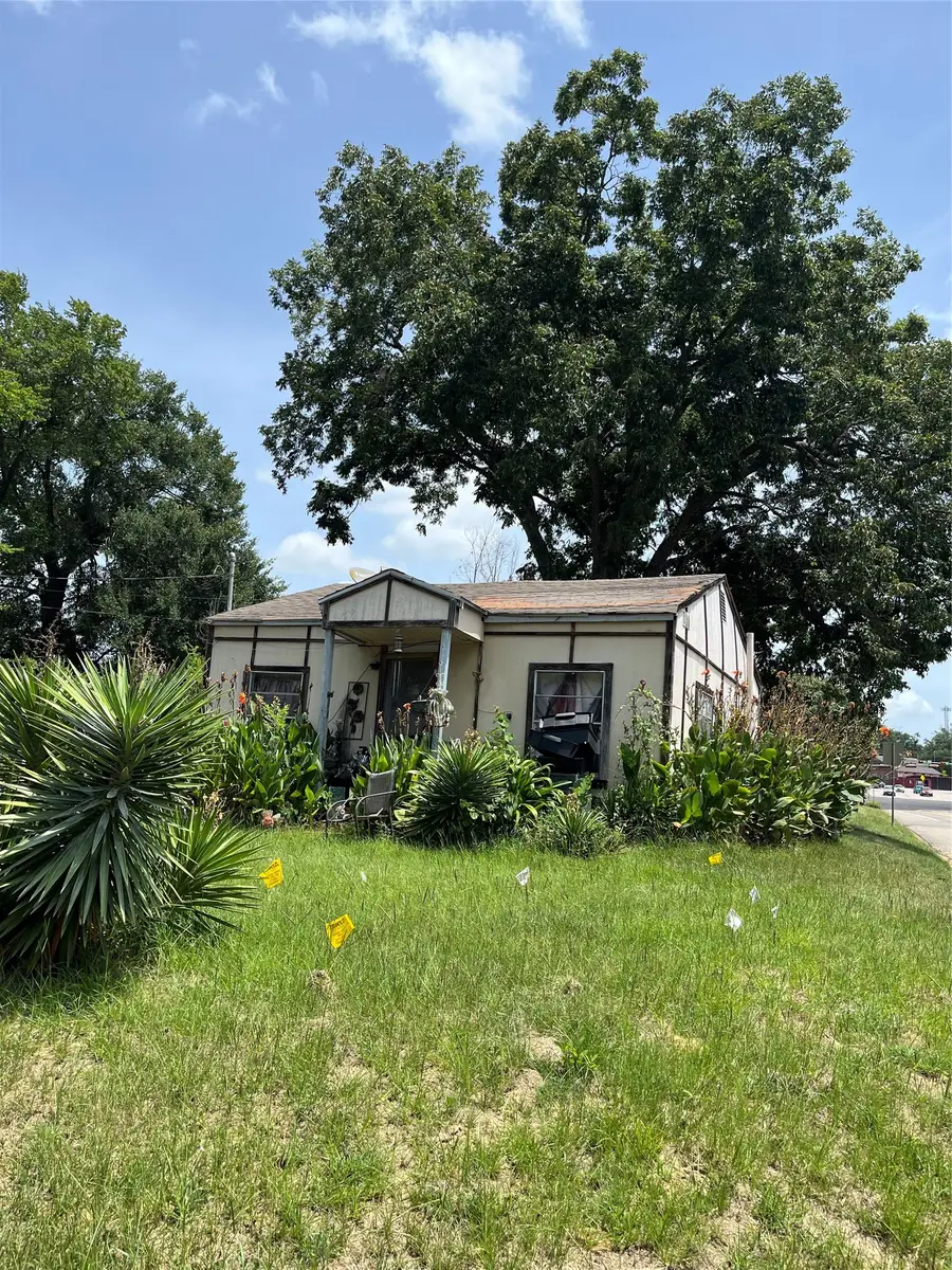 326 Callier Street, Palestine, TX 75803 - #3