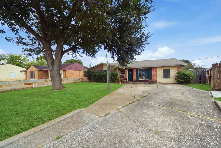10710 Segrest Drive, Houston, TX 77047 - #2