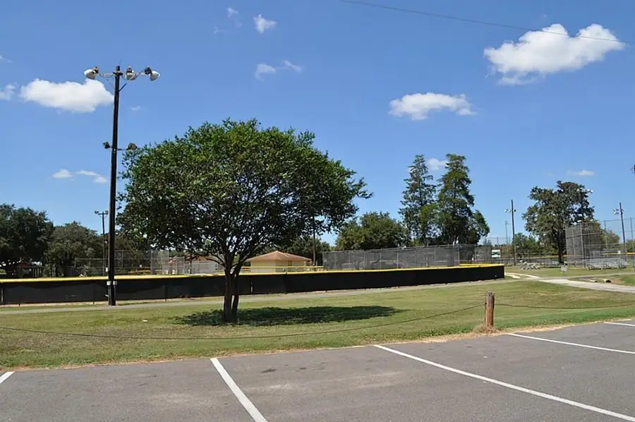Lot 10 BLK 417 Cemetery Road, Hempstead, TX 77445 - #2