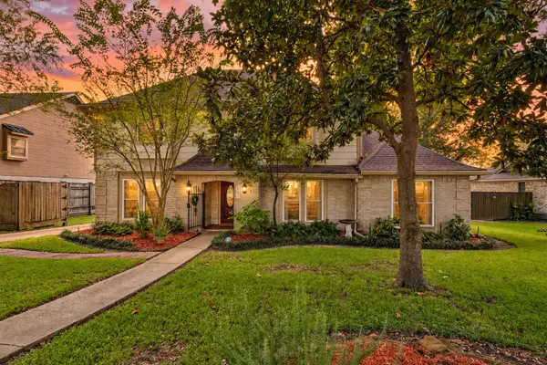 19611 Suncove Lane, Humble, TX 77346