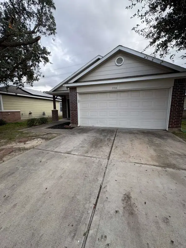 7714 Sunburst Trail Drive, Cypress, TX 77433