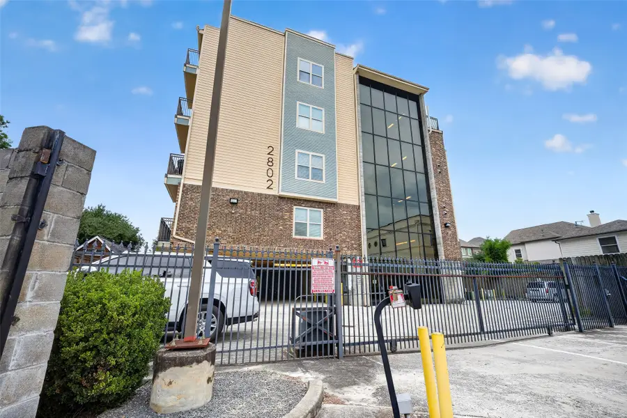 2802 Morrison Street #210, Houston, TX 77009 - #3