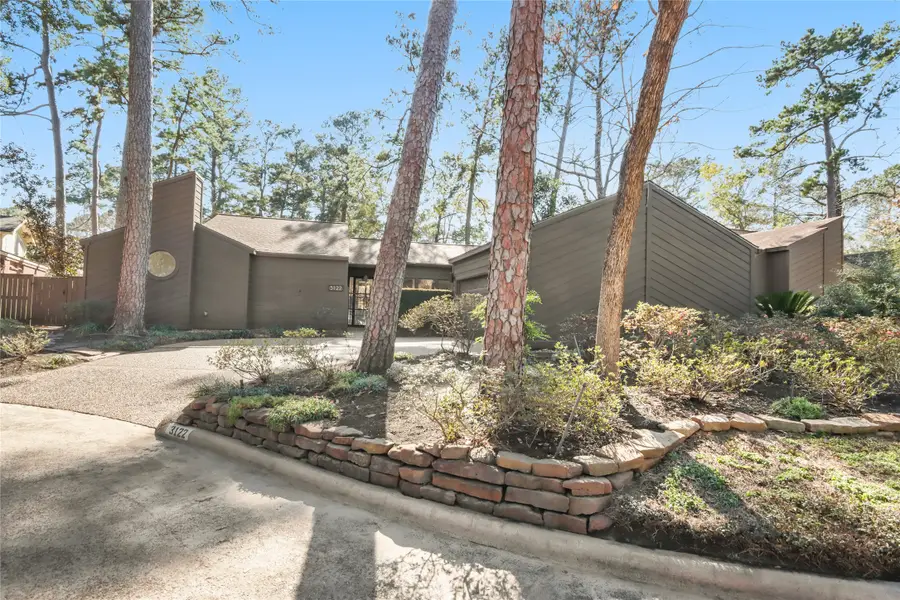 3122 Royal Crescent Drive, Houston, TX 77339 - Image #2