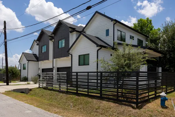 3034 Wayne Street #A-B, Houston, TX 77026