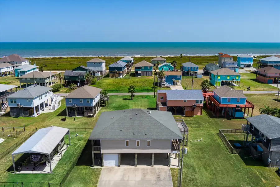 138 Verdia Drive, Crystal Beach, TX 77650 - Image #3