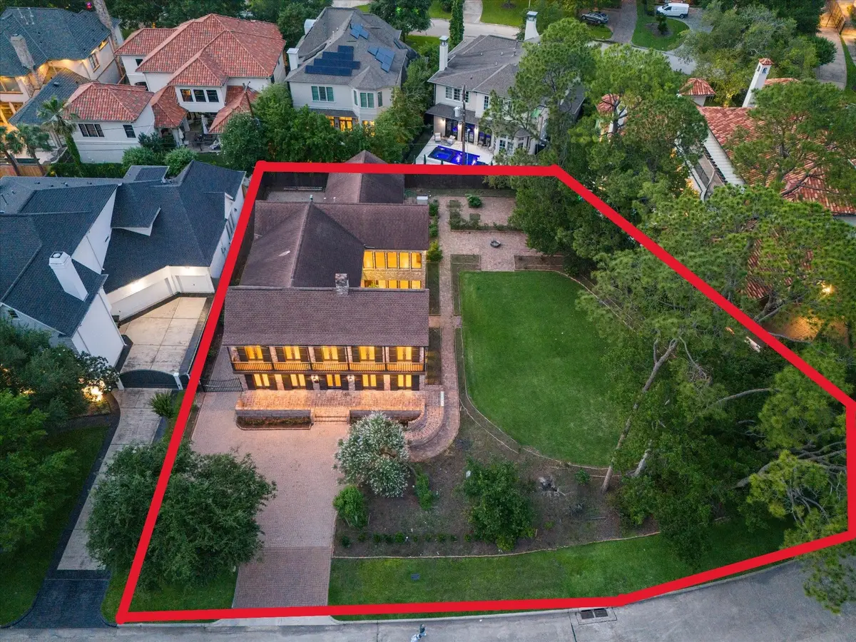 5040 Fieldwood Drive, Houston, TX 77056 - Image #1