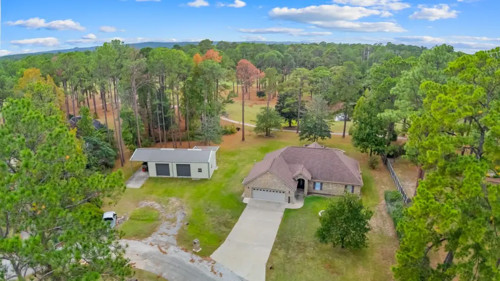 416 Broadmoor Drive, Brookeland, TX 75931 - Image #1