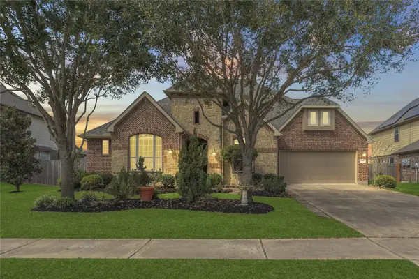 5811 Green Meadows Lane, Katy, TX 77493