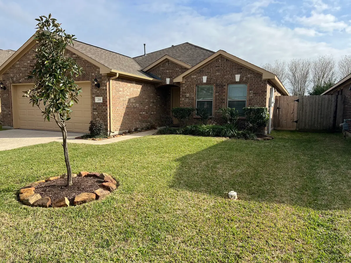 211 Hawks View Drive, La Marque, TX 77568 - #1