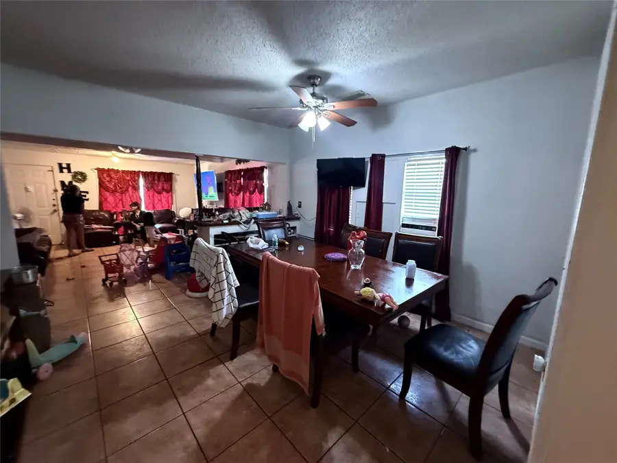 6723 Avenue P, Houston, TX 77011 - #3
