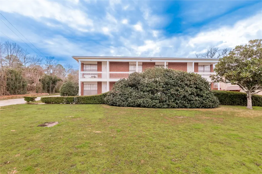 1917 20th Street, Huntsville, TX 77340 - Image #3