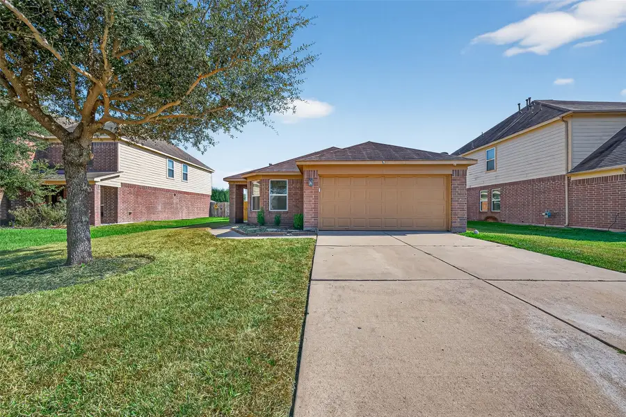 2107 Bishop Hollow Lane, Rosenberg, TX 77471 - Image #2