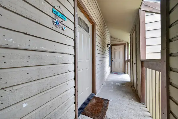 12900 Walden Road #3, Montgomery, TX 77356