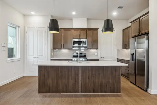 6515 Rena Street, Houston, TX 77092