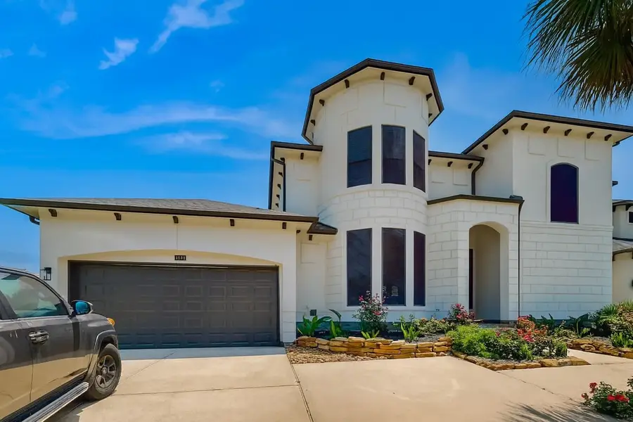 1834 Lakeside Drive, Seabrook, TX 77586 - Image #2