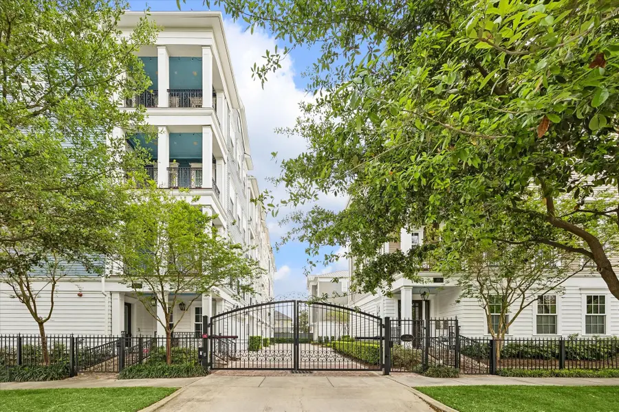 326 W 18th Street, Houston, TX 77008 - #2