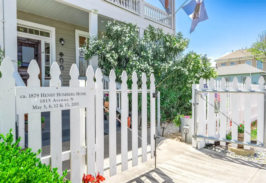 1815 Ursuline Street, Galveston, TX 77550 - #2