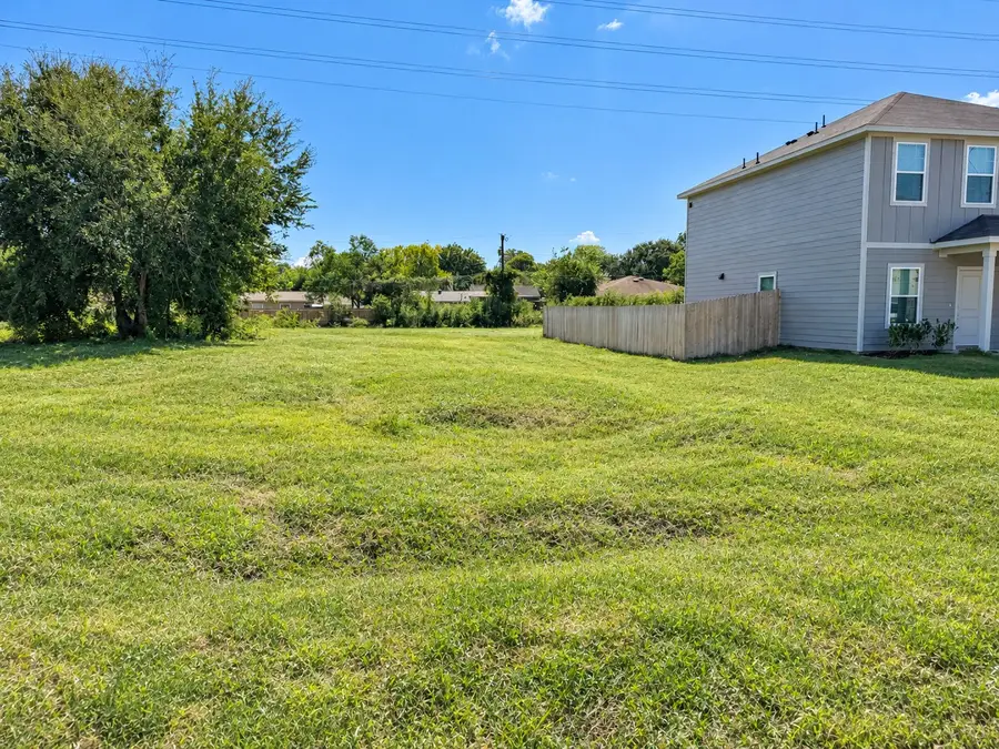 LOt 4 Stonewall, La Marque, TX 77568 - #3