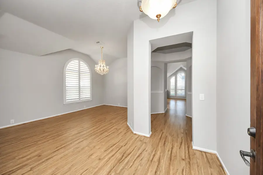 1231 Deerbrook Drive, Sugar Land, TX 77479 - Image #3