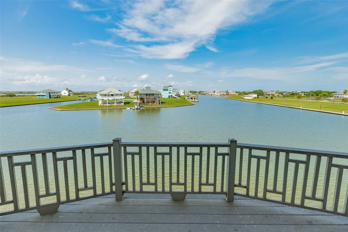 1406 17th Street, Port Bolivar, TX 77650 - #1