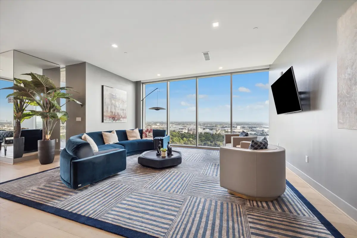 1711 Allen Parkway #2101, Houston, TX 77019 - Image #1