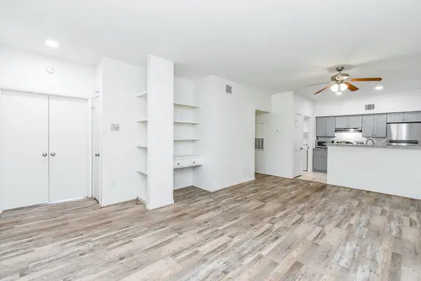 2626 Holly Hall Street #307, Houston, TX 77054