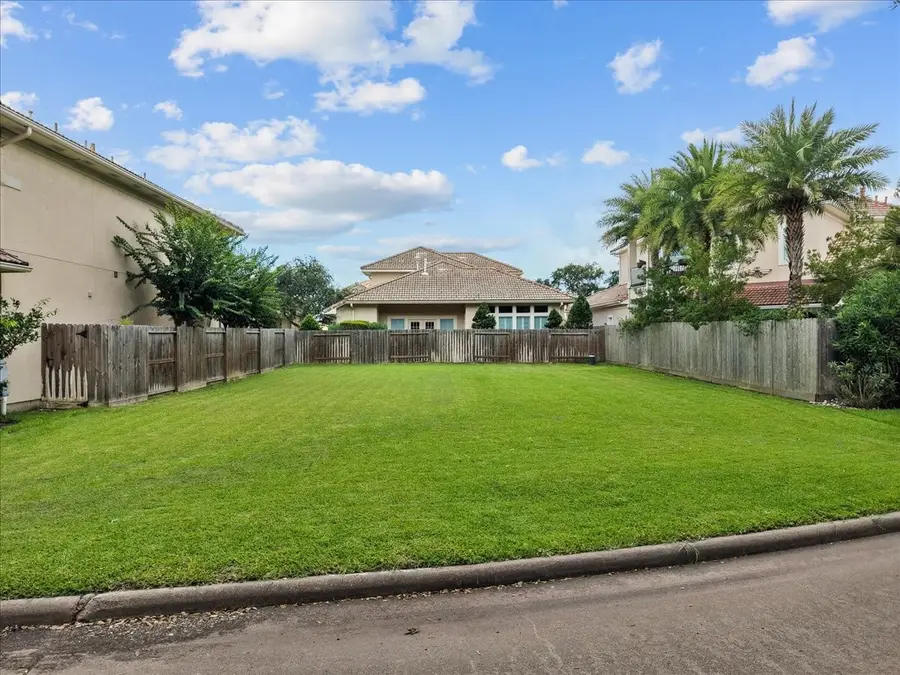 403 Waterford Way, Kemah, TX 77565 - #3