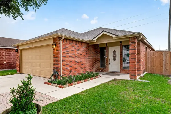 18906 Dennington Drive, Katy, TX 77449