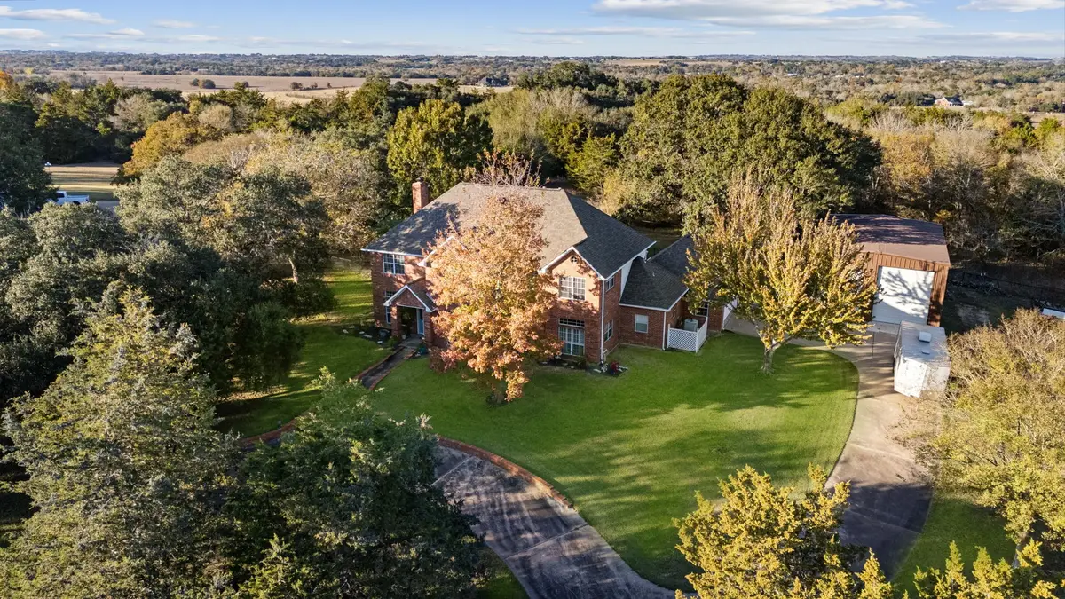 3905 N Briarwood Drive, Brenham, TX 77833 - Image #1