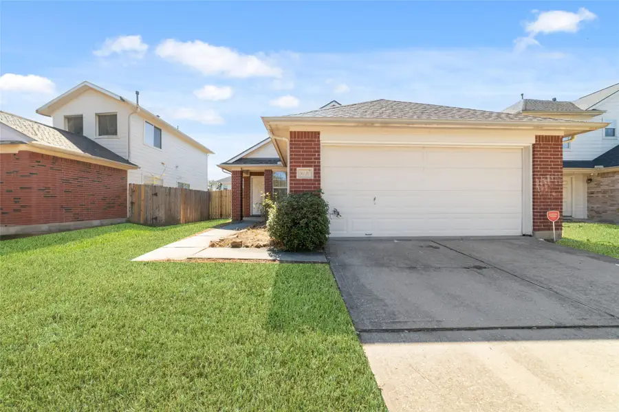 9030 Serena Lane, Humble, TX 77338 - Image #2