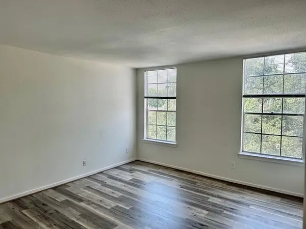 2333 Bering Drive #311, Houston, TX 77057