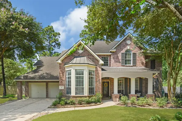 35 Monet Bend Place, The Woodlands, TX 77382
