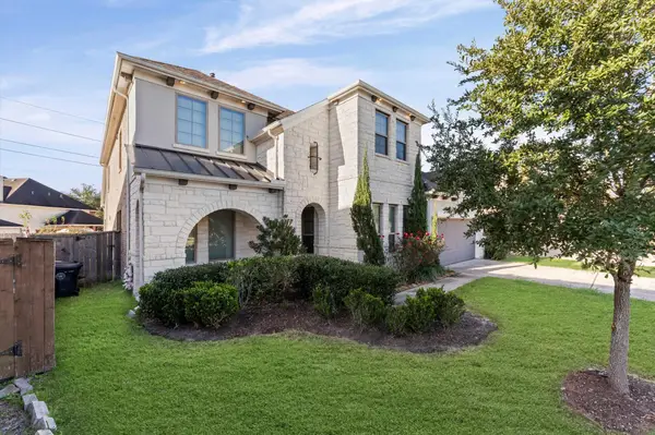 6126 Garden Lakes Lane, Sugar Land, TX 77479