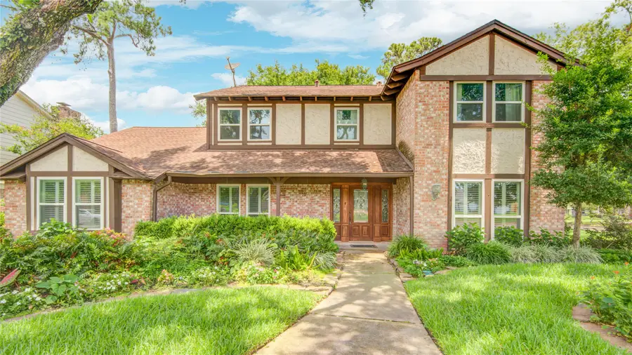 10902 Brentway Drive, Houston, TX 77070 - Image #2